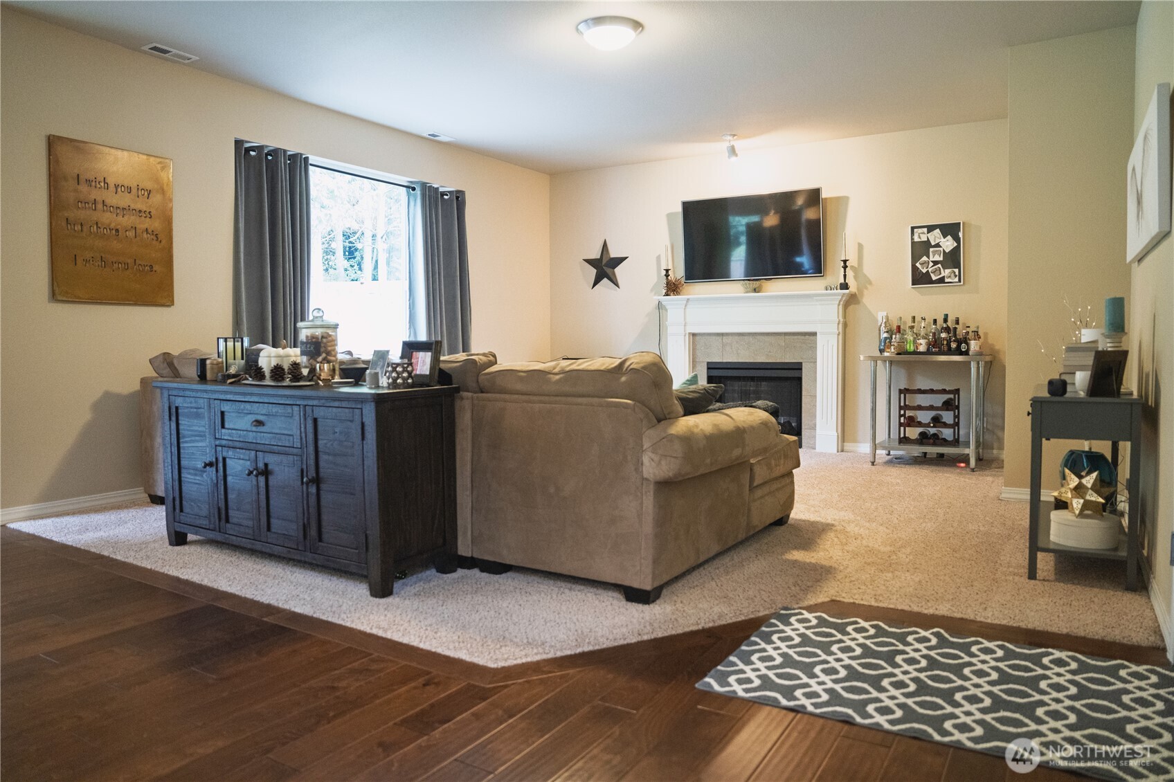 27661 Mcintosh Loop NE, Kingston, WA 98346