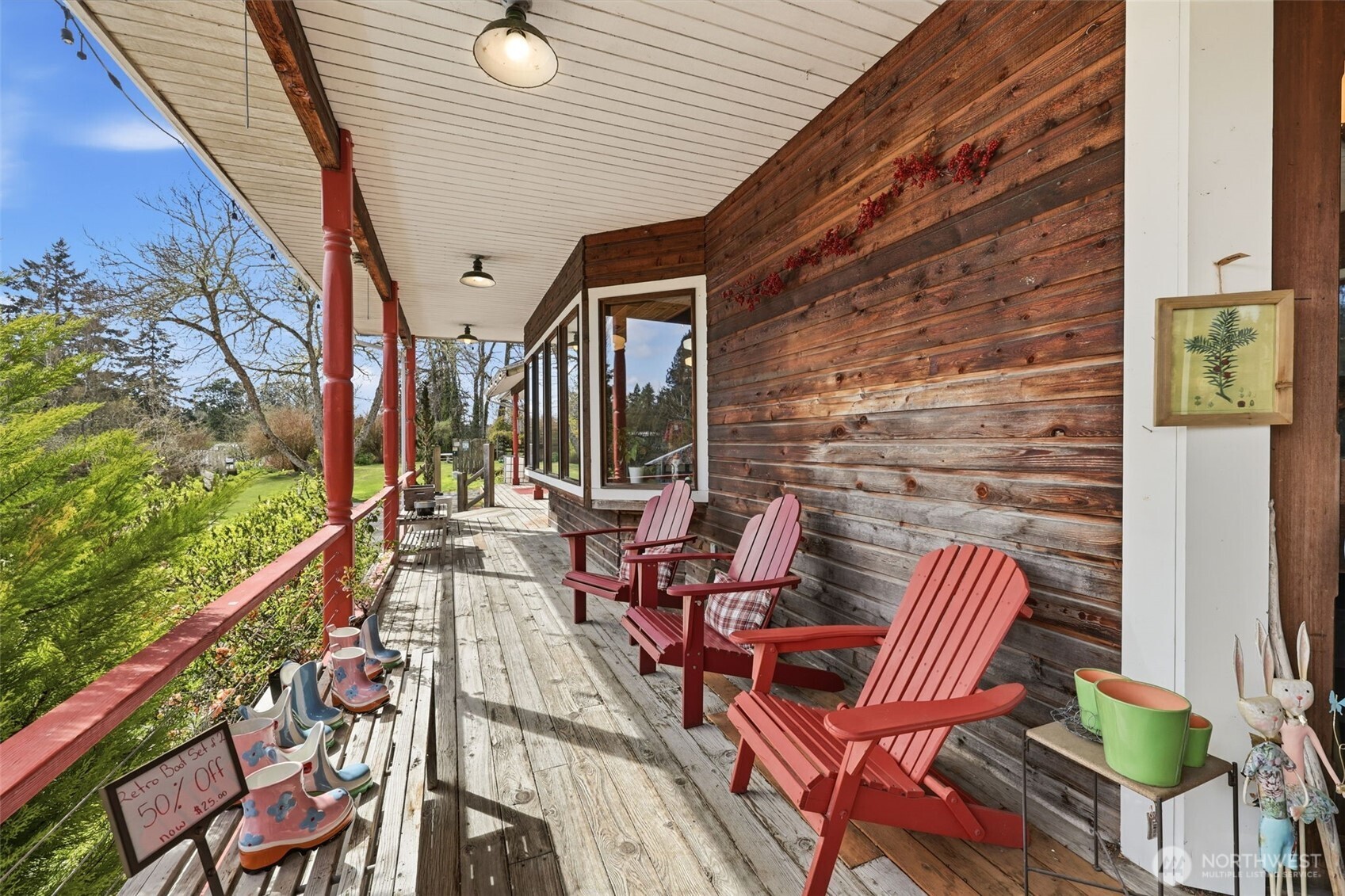 20211 Vashon Highway SW, Vashon, WA 98070