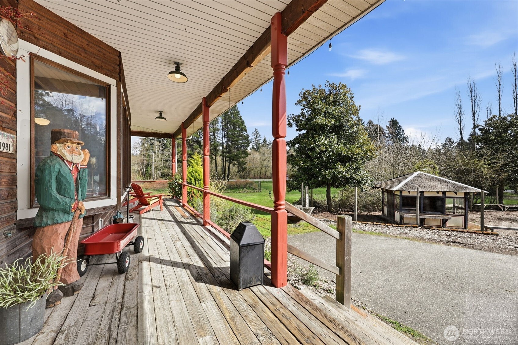 20211 Vashon Highway SW, Vashon, WA 98070