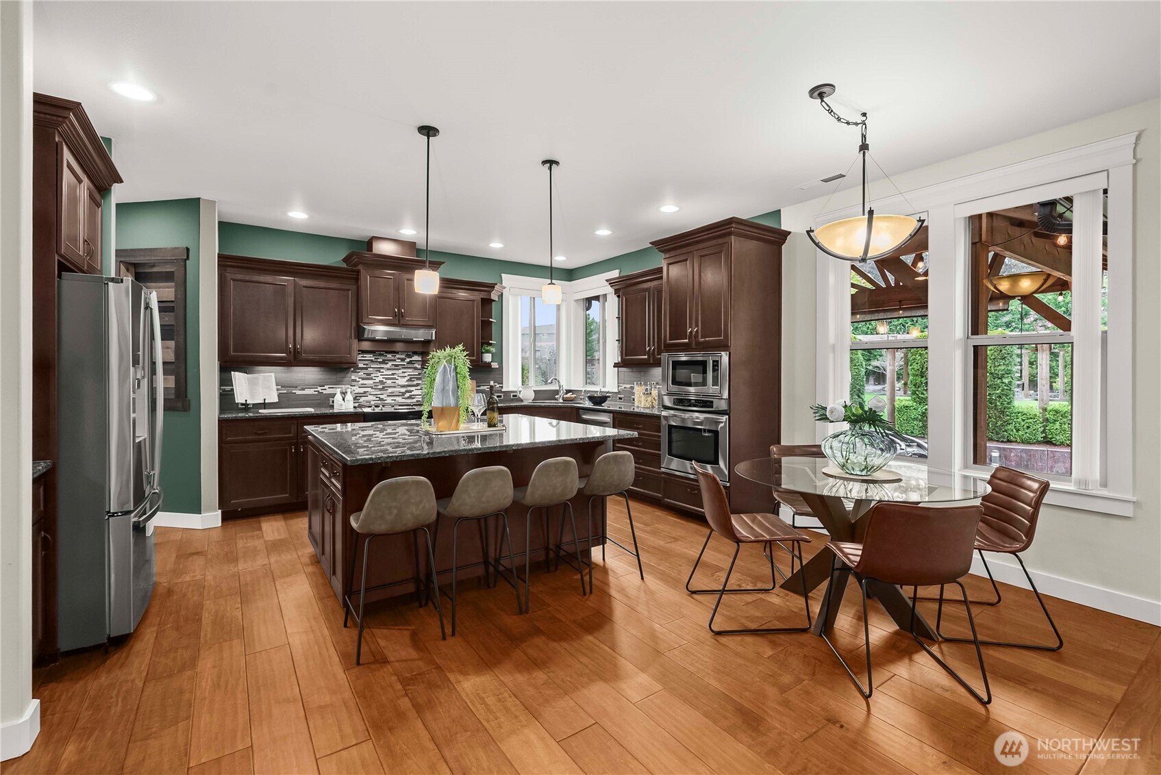 11002 Shawnee Road E, Puyallup, WA 98374-2405