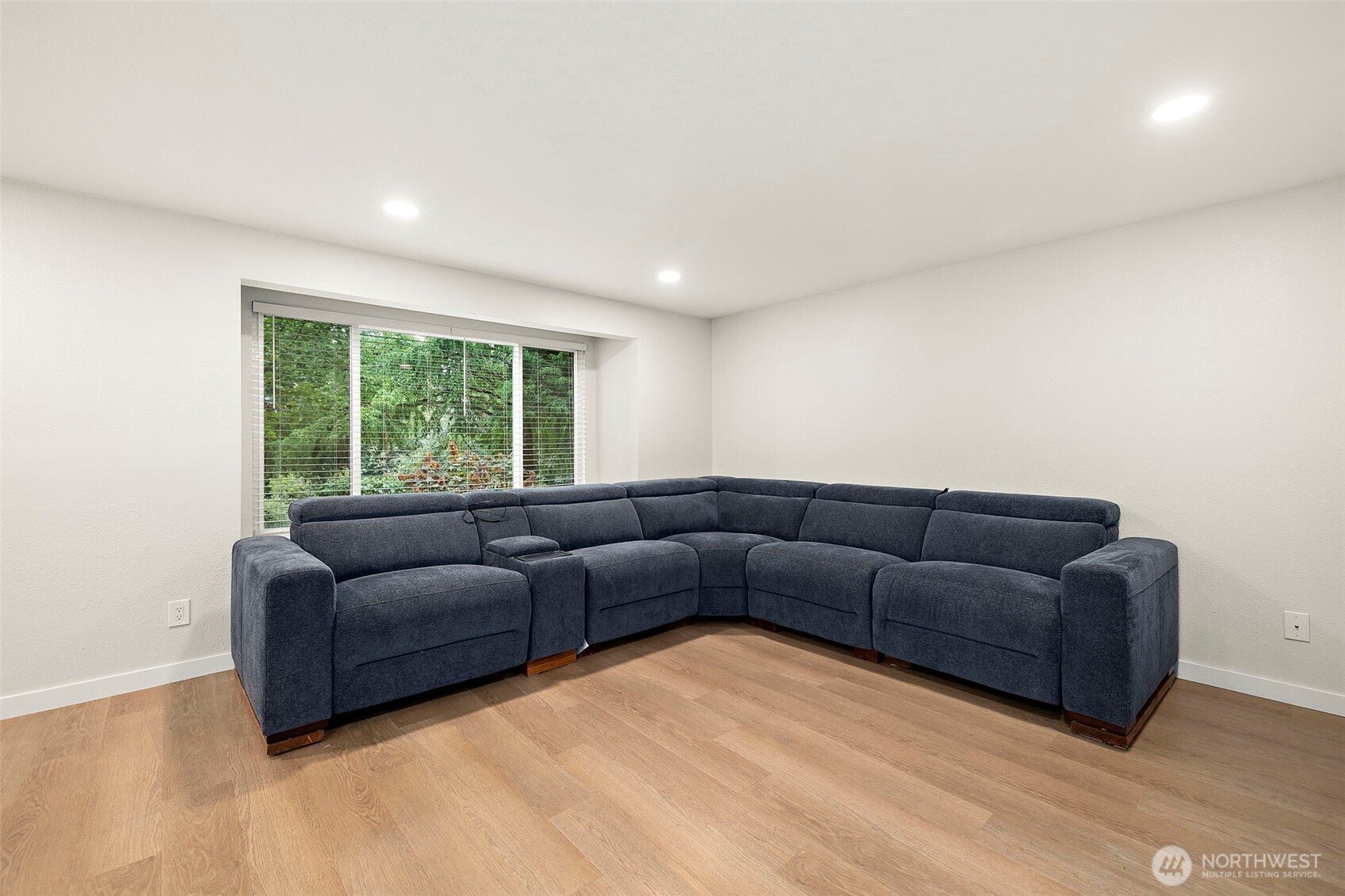200 Mt Park Boulevard SW #A103, Issaquah, WA 98027