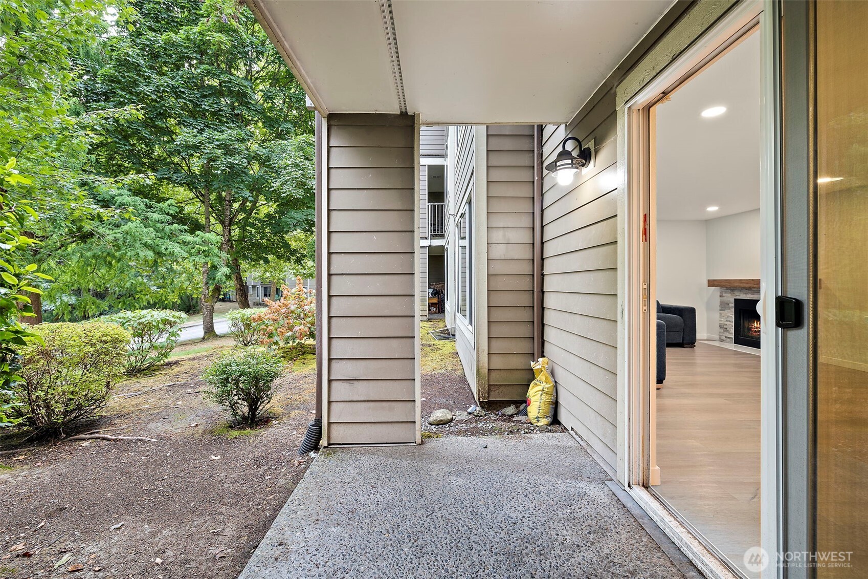 200 Mt Park Boulevard SW #A103, Issaquah, WA 98027