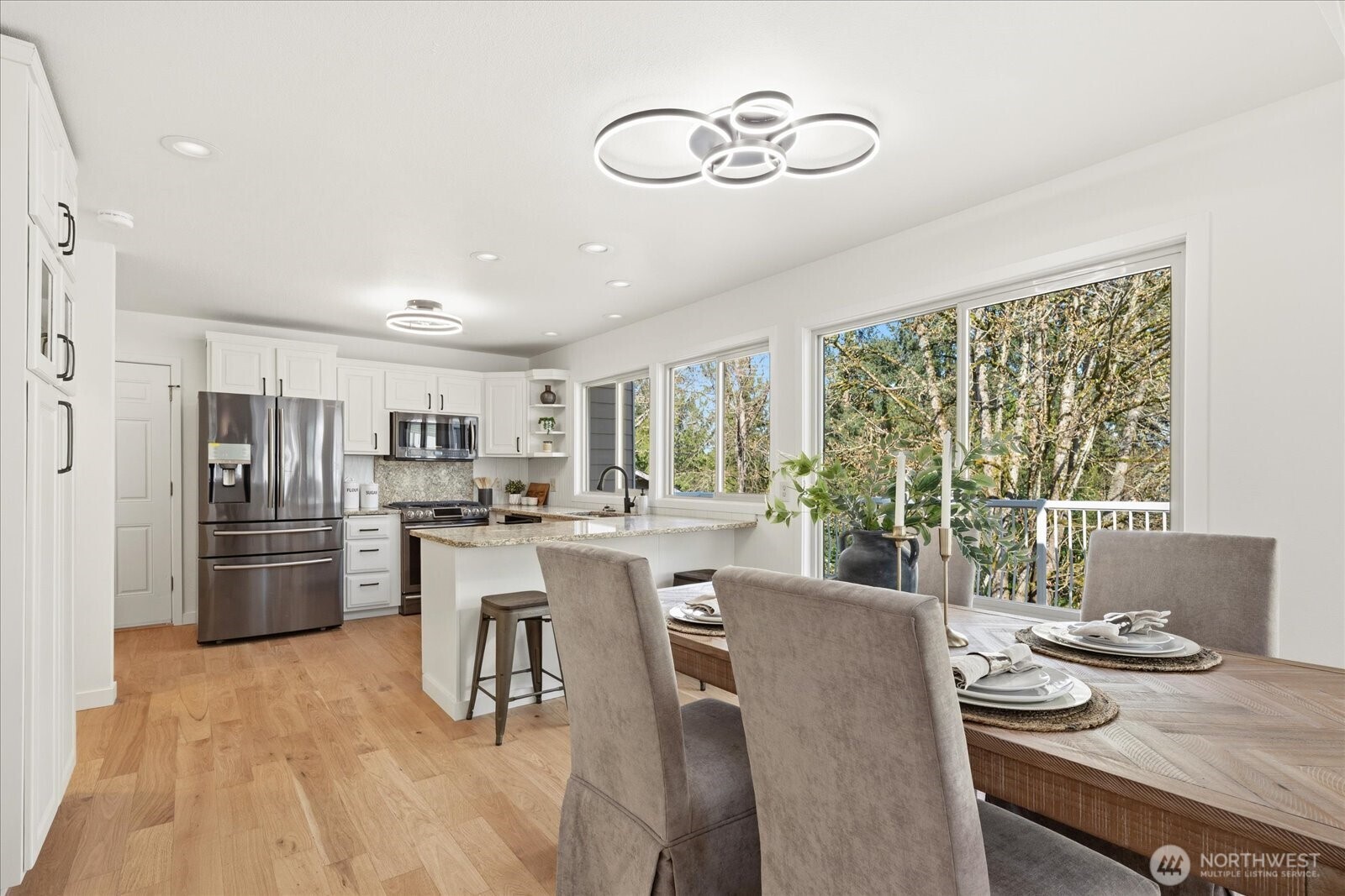 16018 36th Avenue NE, Lake Forest Park, WA 98155