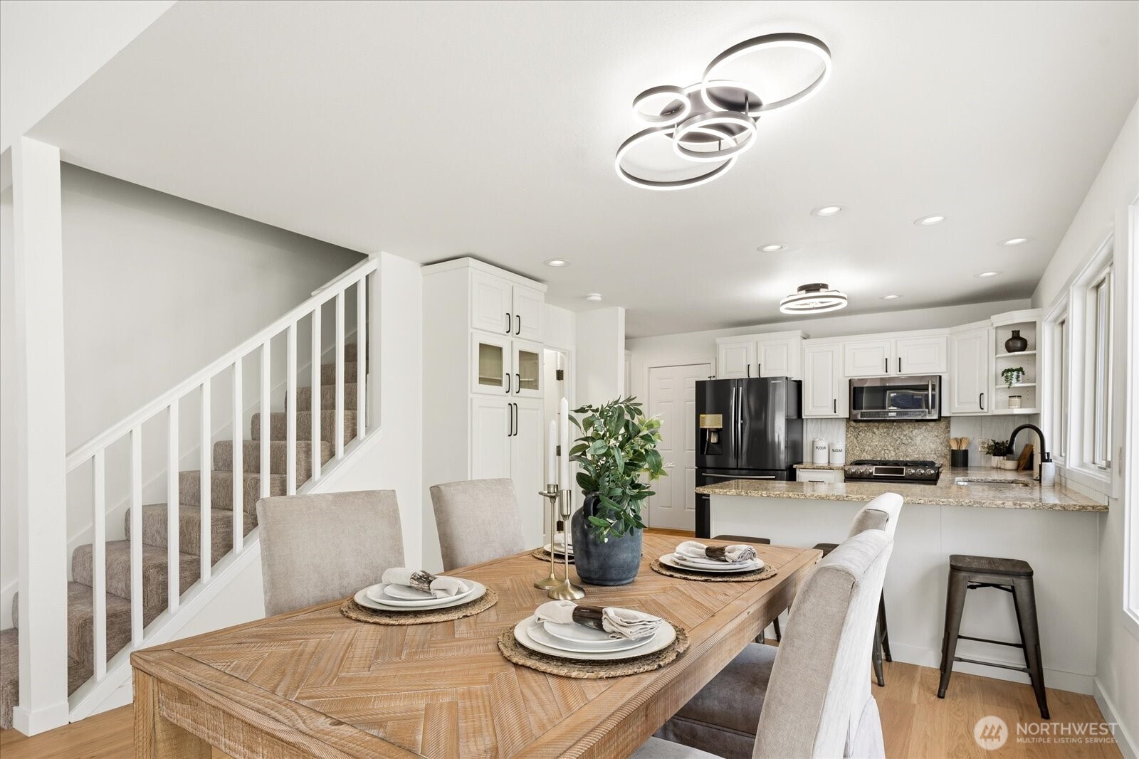 16018 36th Avenue NE, Lake Forest Park, WA 98155