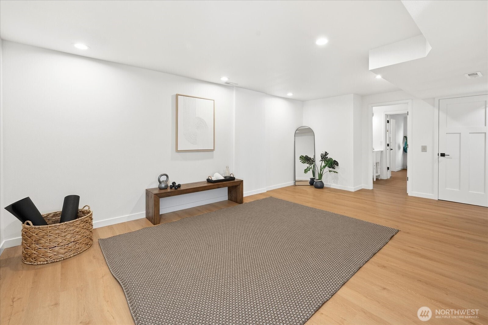 16018 36th Avenue NE, Lake Forest Park, WA 98155