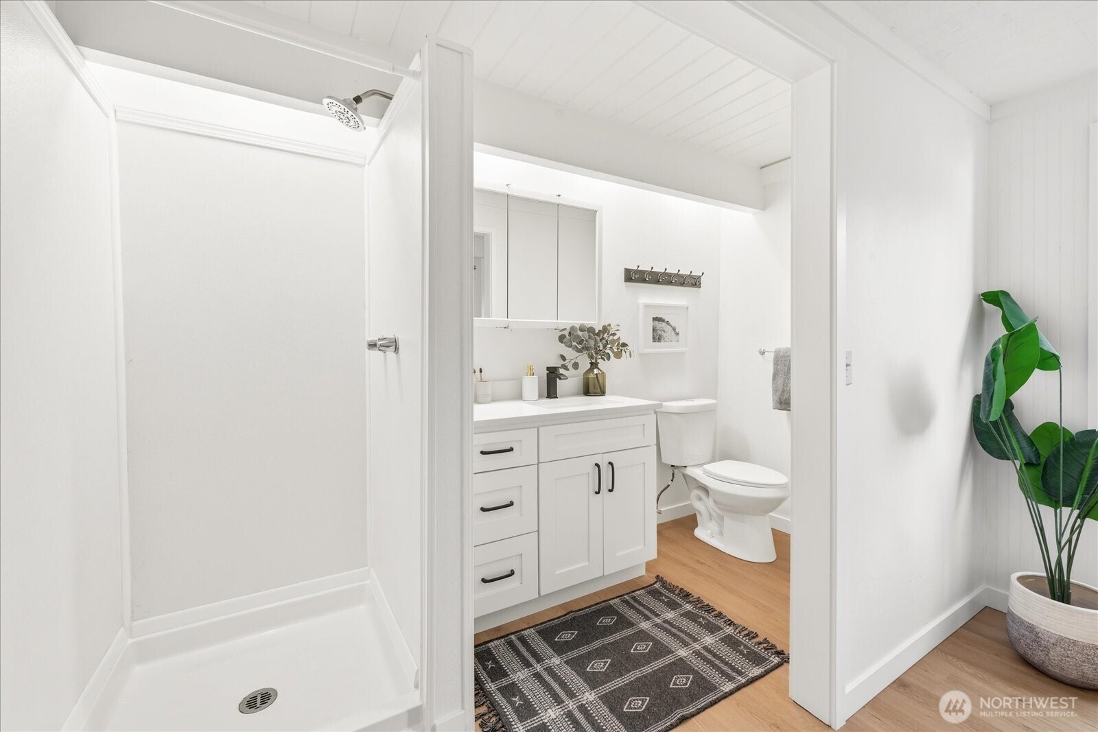 16018 36th Avenue NE, Lake Forest Park, WA 98155