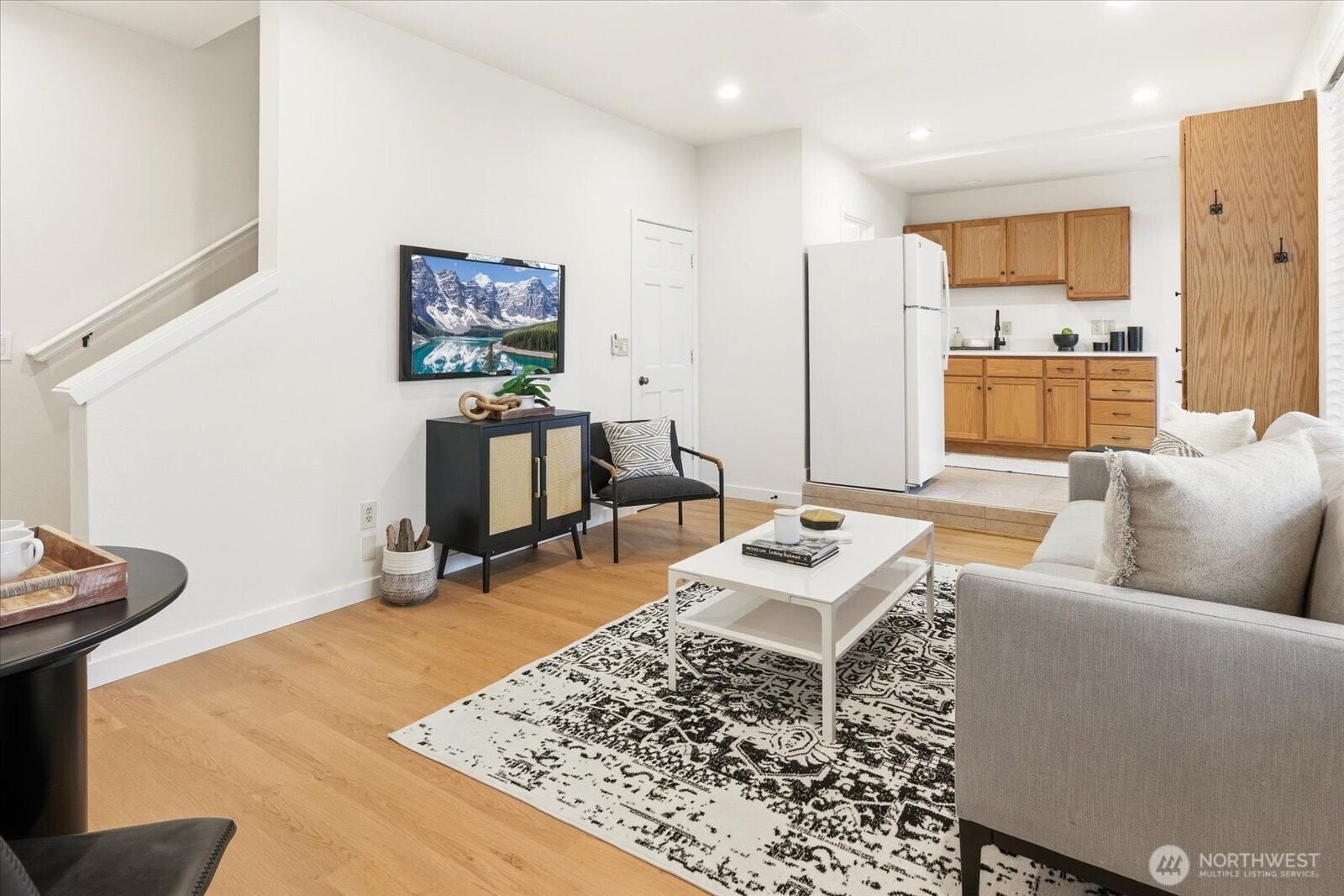 16018 36th Avenue NE, Lake Forest Park, WA 98155