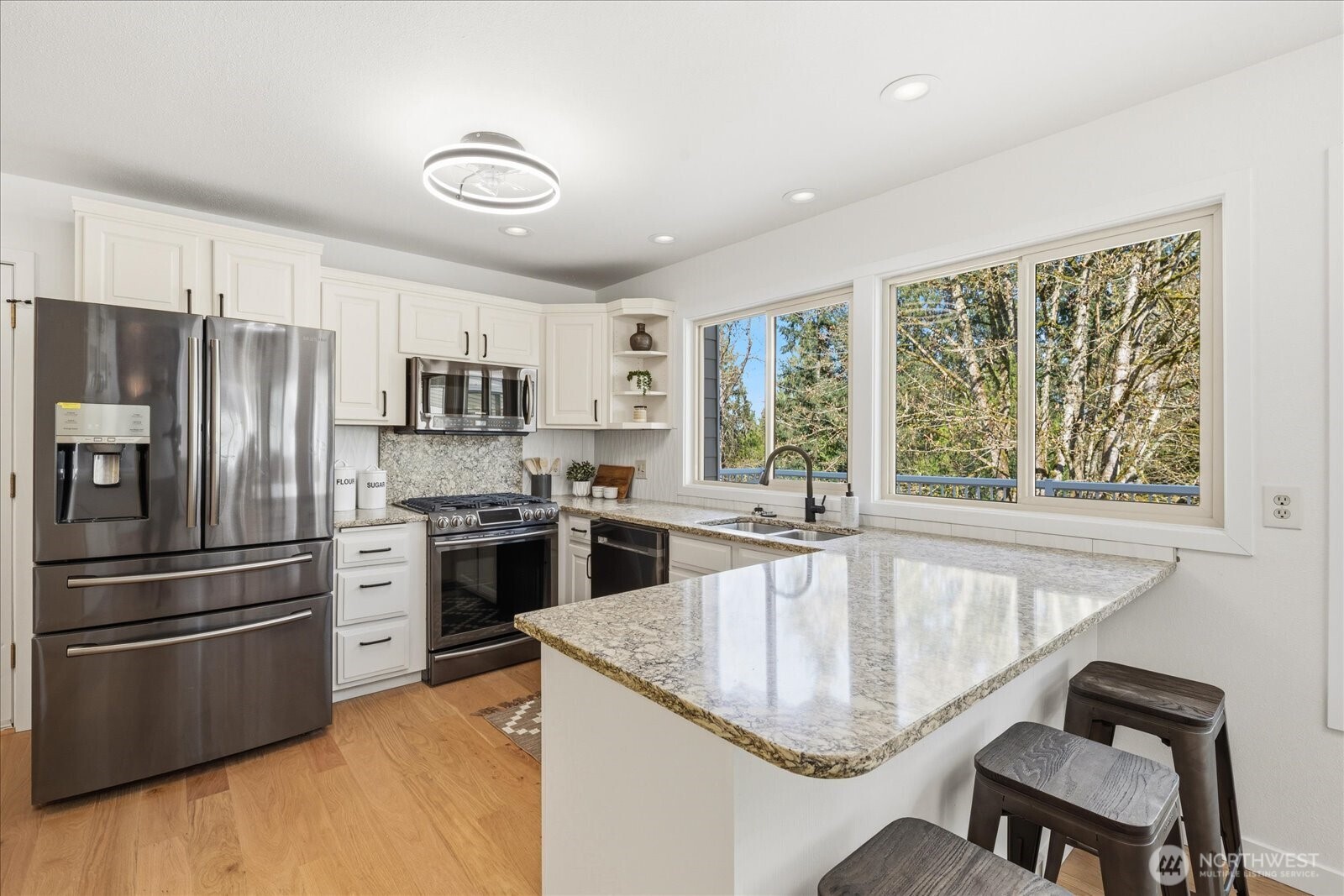 16018 36th Avenue NE, Lake Forest Park, WA 98155