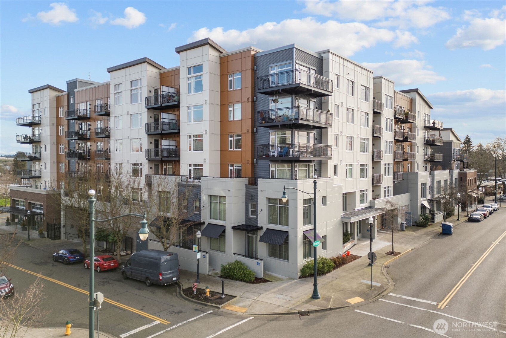 15100 6th Avenue SW #305, Burien, WA 98166-1928