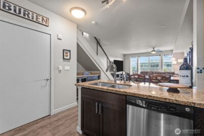 15100 6th Avenue SW #305, Burien, WA 98166-1928 - Photo 16