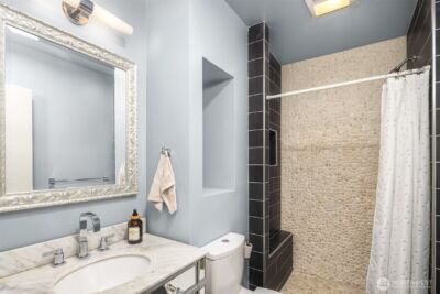 1534 Hillside Drive SE, Issaquah, WA 98027 - Photo 25