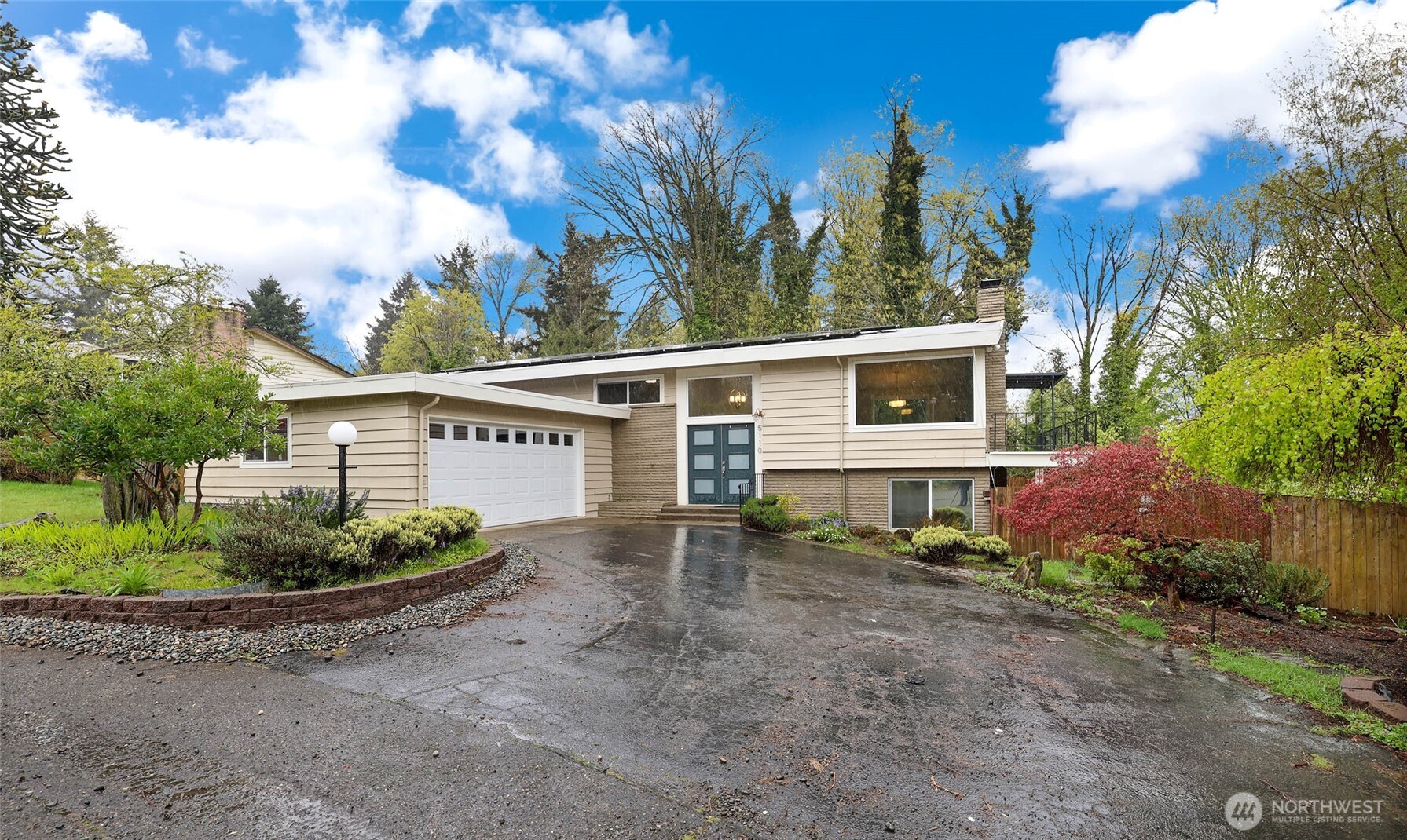 5110 S 163rd Place , Tukwila, WA 98188