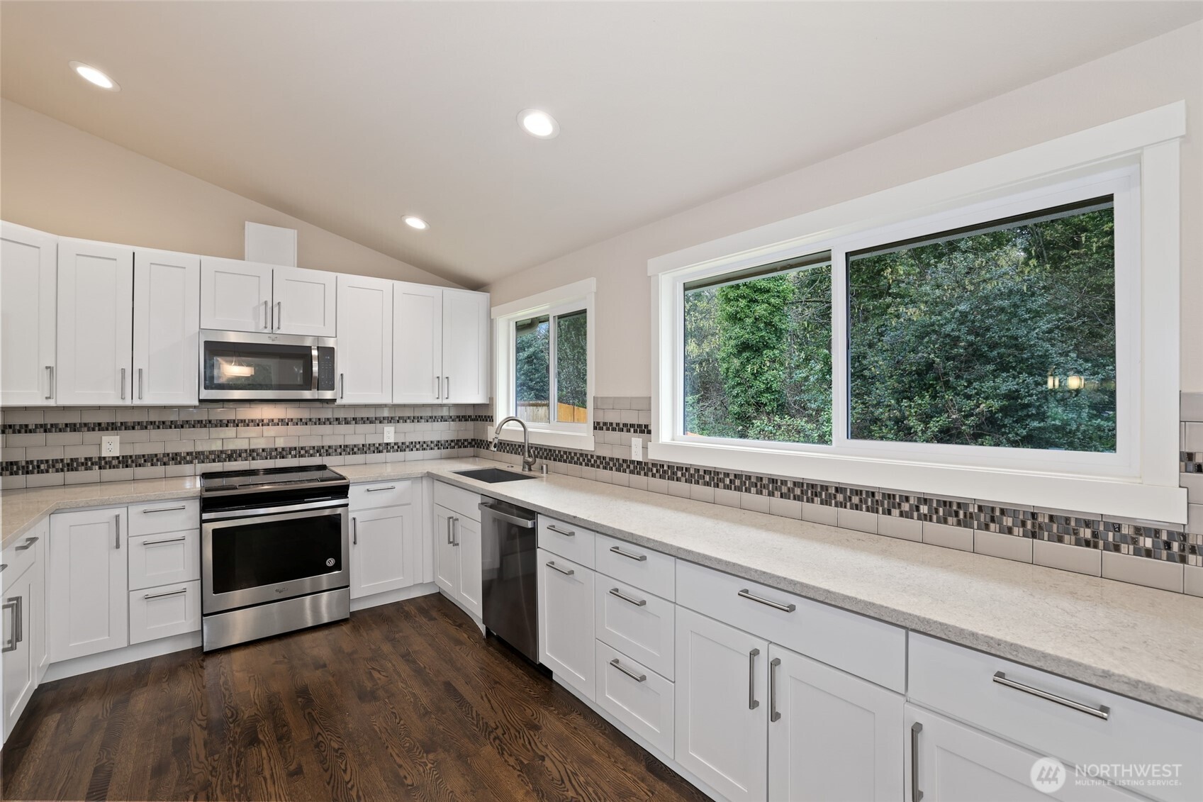 5110 S 163rd Place , Tukwila, WA 98188