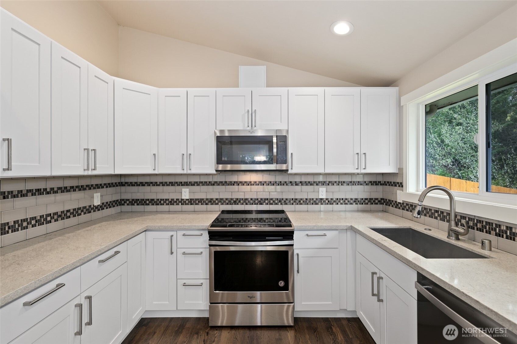 5110 S 163rd Place , Tukwila, WA 98188