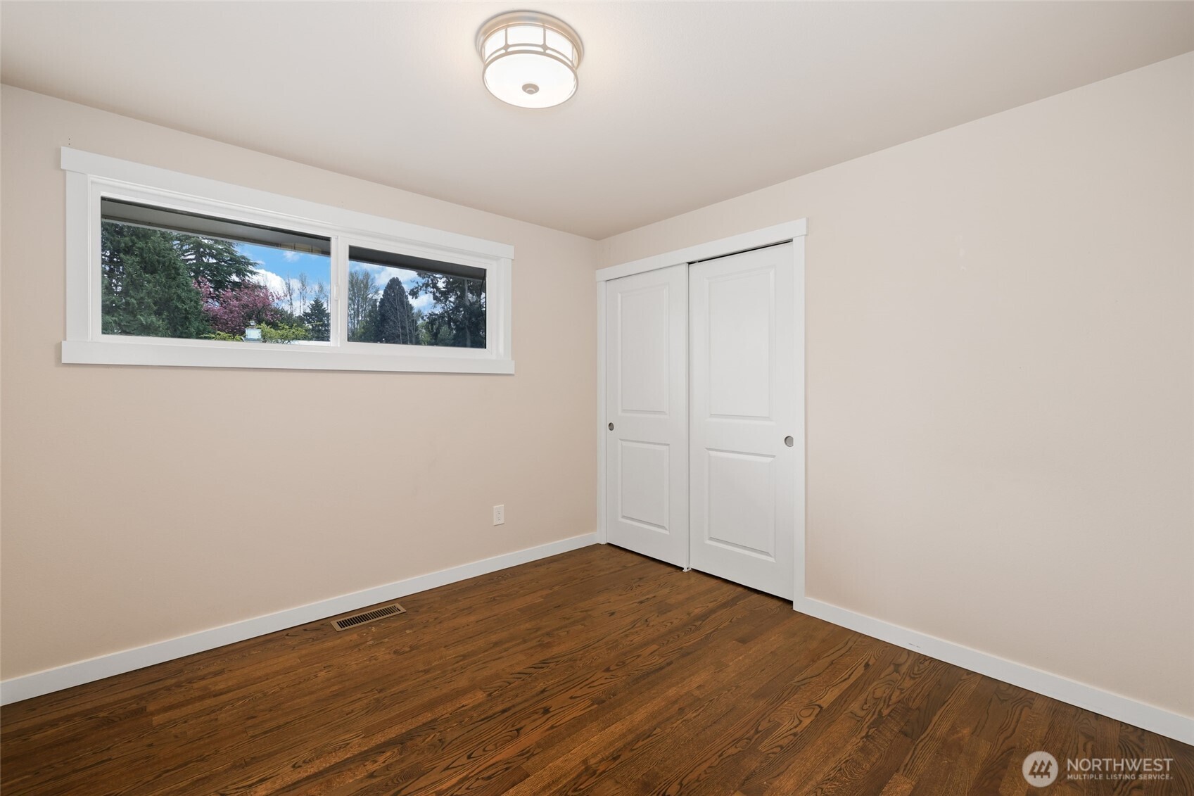 5110 S 163rd Place , Tukwila, WA 98188