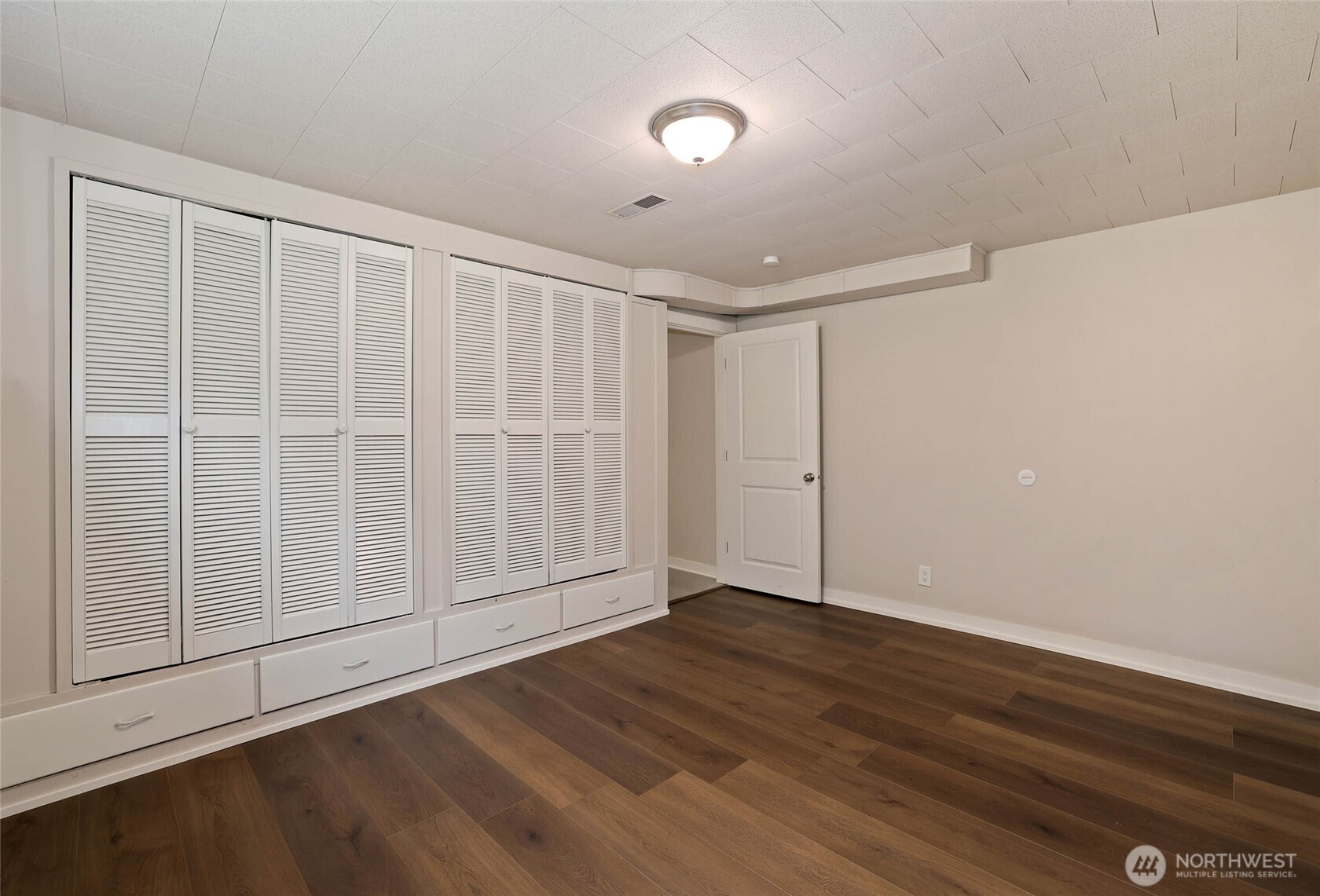 5110 S 163rd Place , Tukwila, WA 98188
