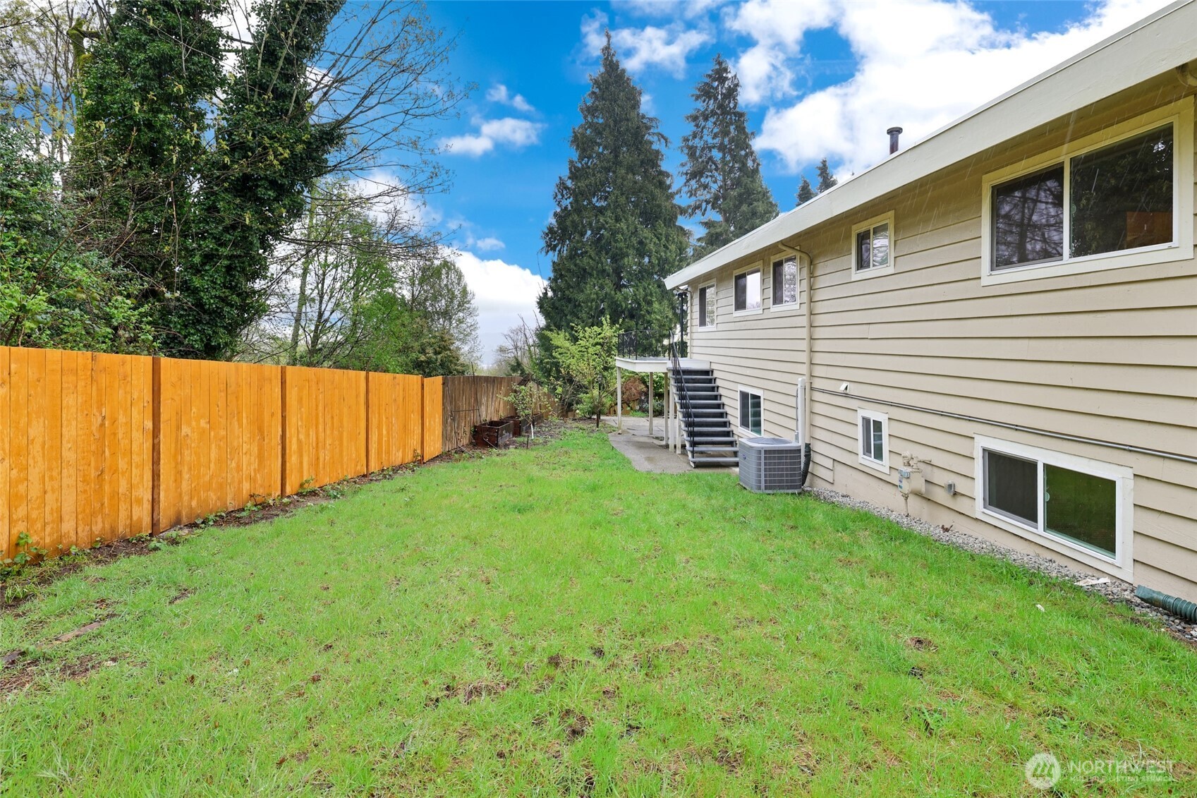 5110 S 163rd Place , Tukwila, WA 98188