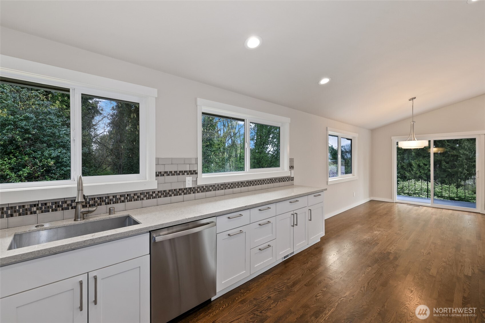 5110 S 163rd Place , Tukwila, WA 98188