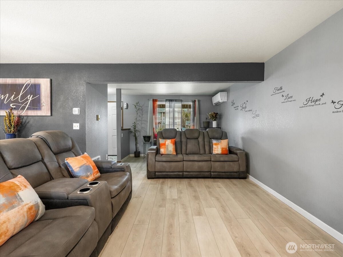 8702 S Asotin Street , Tacoma, WA 98444