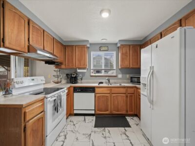 8702 S Asotin Street , Tacoma, WA 98444 - Photo 13