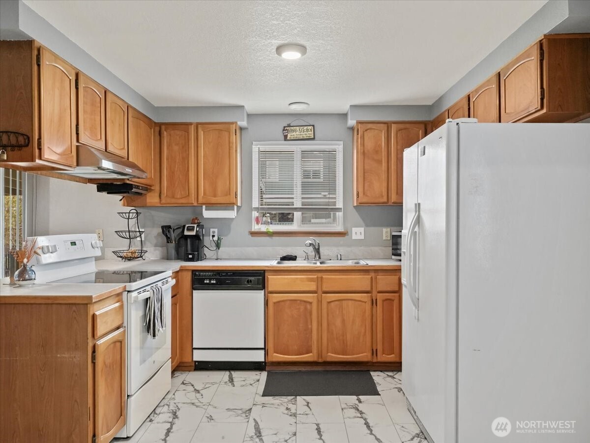 8702 S Asotin Street , Tacoma, WA 98444