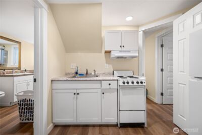 1507 15th Street , Anacortes, WA 98221 - Photo 18