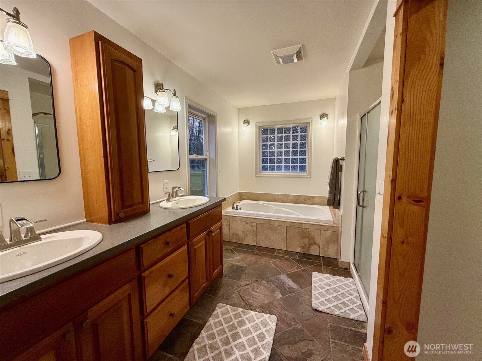 3404 Meadow Wood Lane , Ferndale, WA 98248