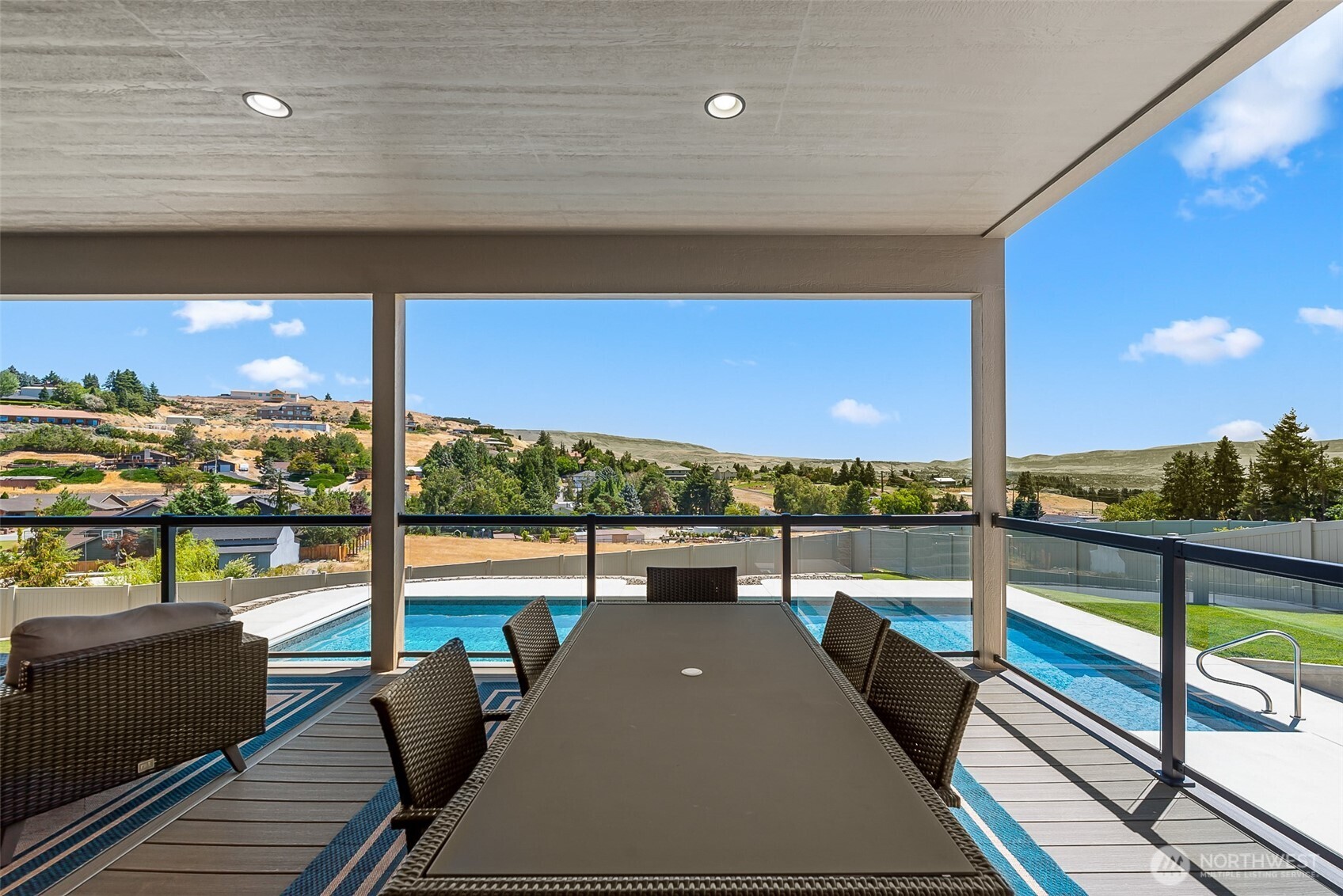 854 Autumn Crest Drive , Wenatchee, WA 98801
