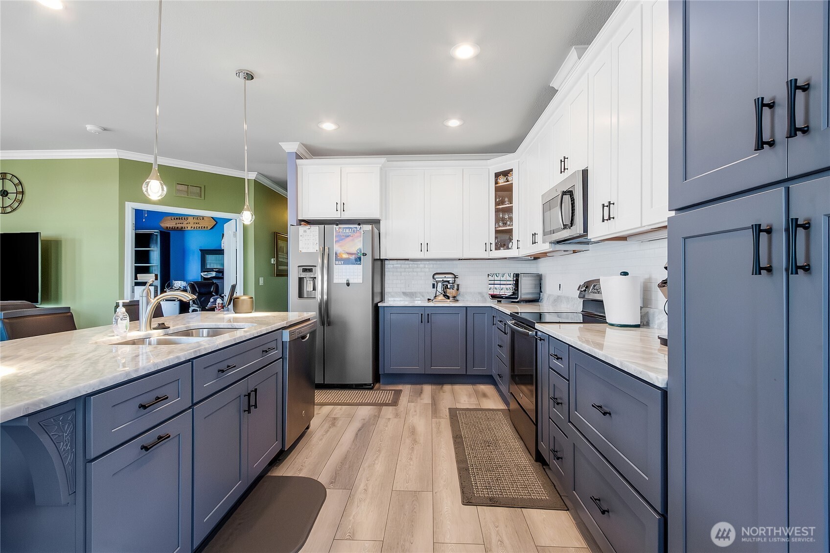 936 Mountain Villa Drive , Enumclaw, WA 98022