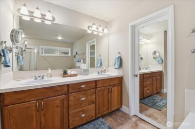 26050 SE 23rd Place , Sammamish, WA 98075 - Photo 20