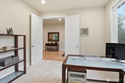 26050 SE 23rd Place , Sammamish, WA 98075 - Photo 6