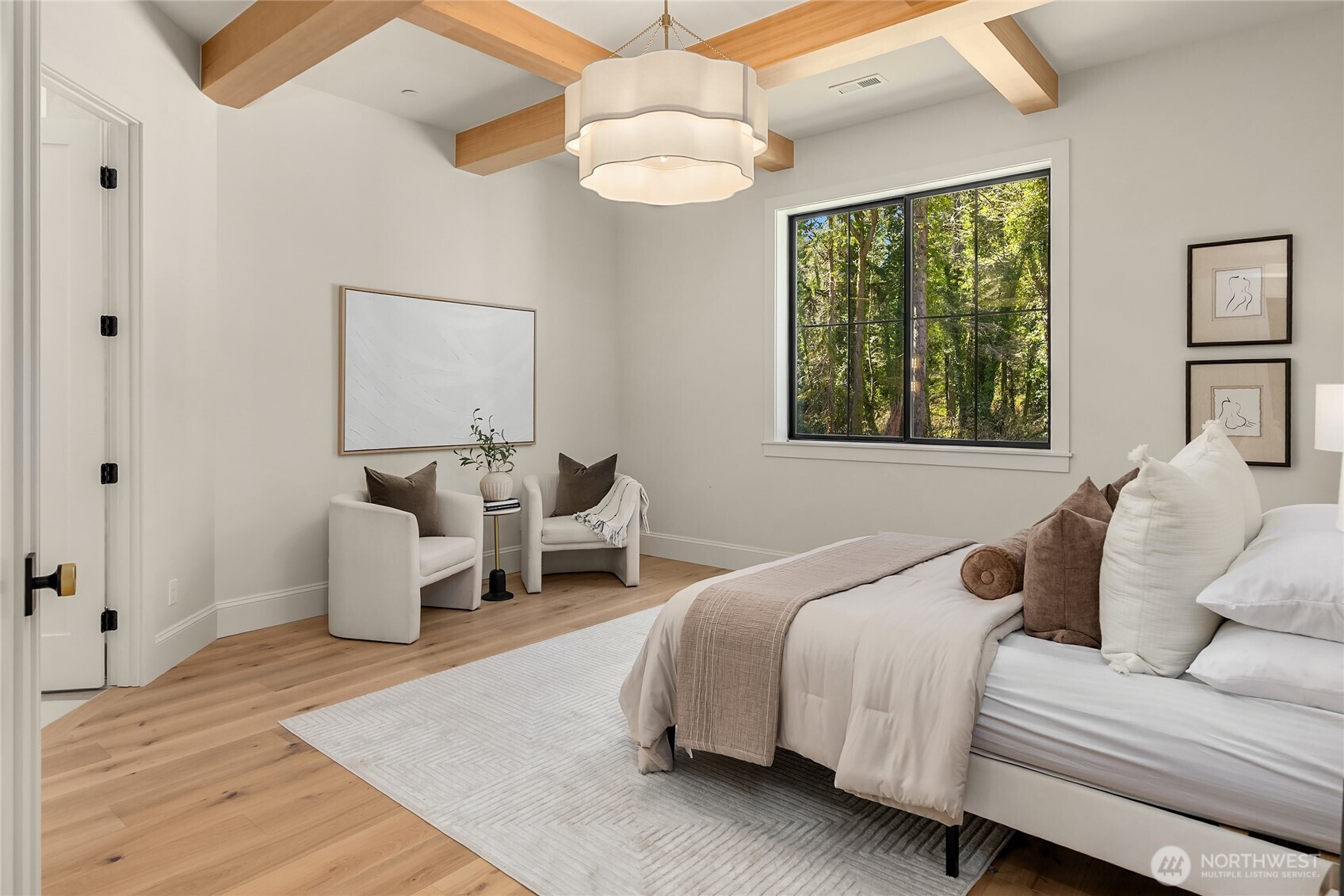 9473 Springwood Avenue NE, Bainbridge Island, WA 98110