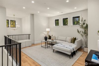 9473 Springwood Avenue NE, Bainbridge Island, WA 98110 - Photo 29