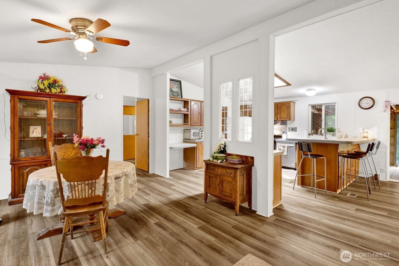 1120 Shaw Road , Bellingham, WA 98229