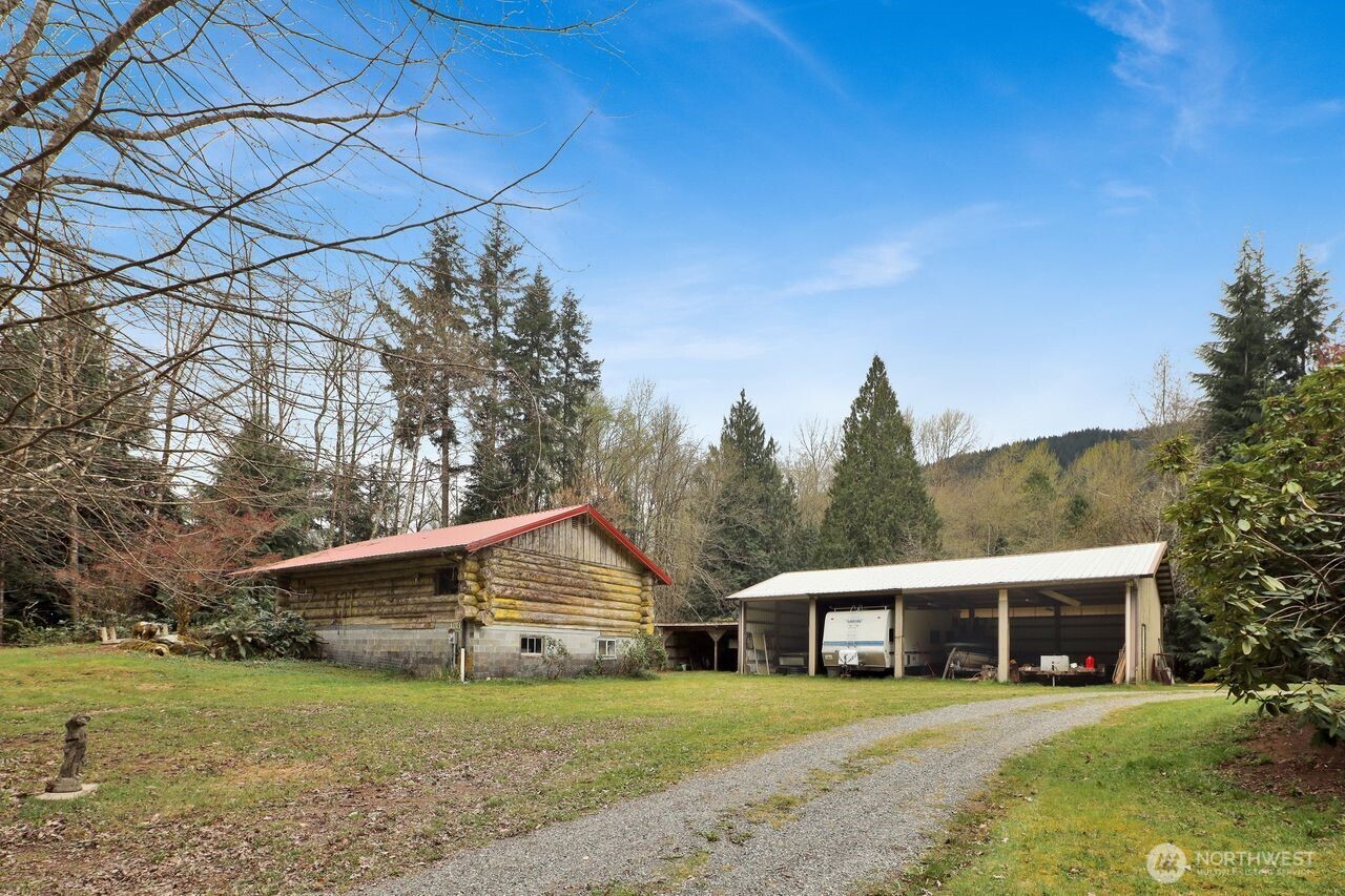 1120 Shaw Road , Bellingham, WA 98229