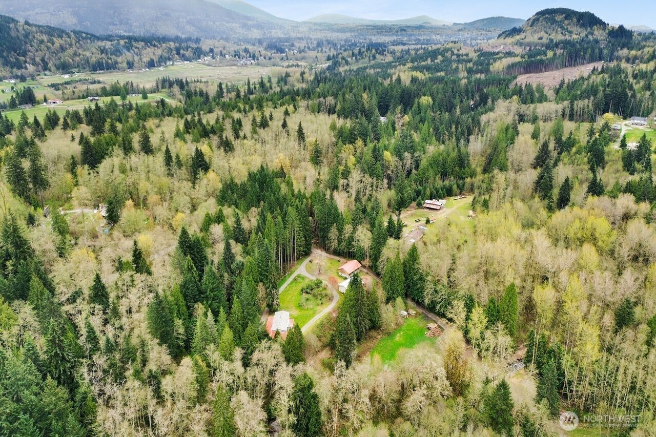 1120 Shaw Road , Bellingham, WA 98229