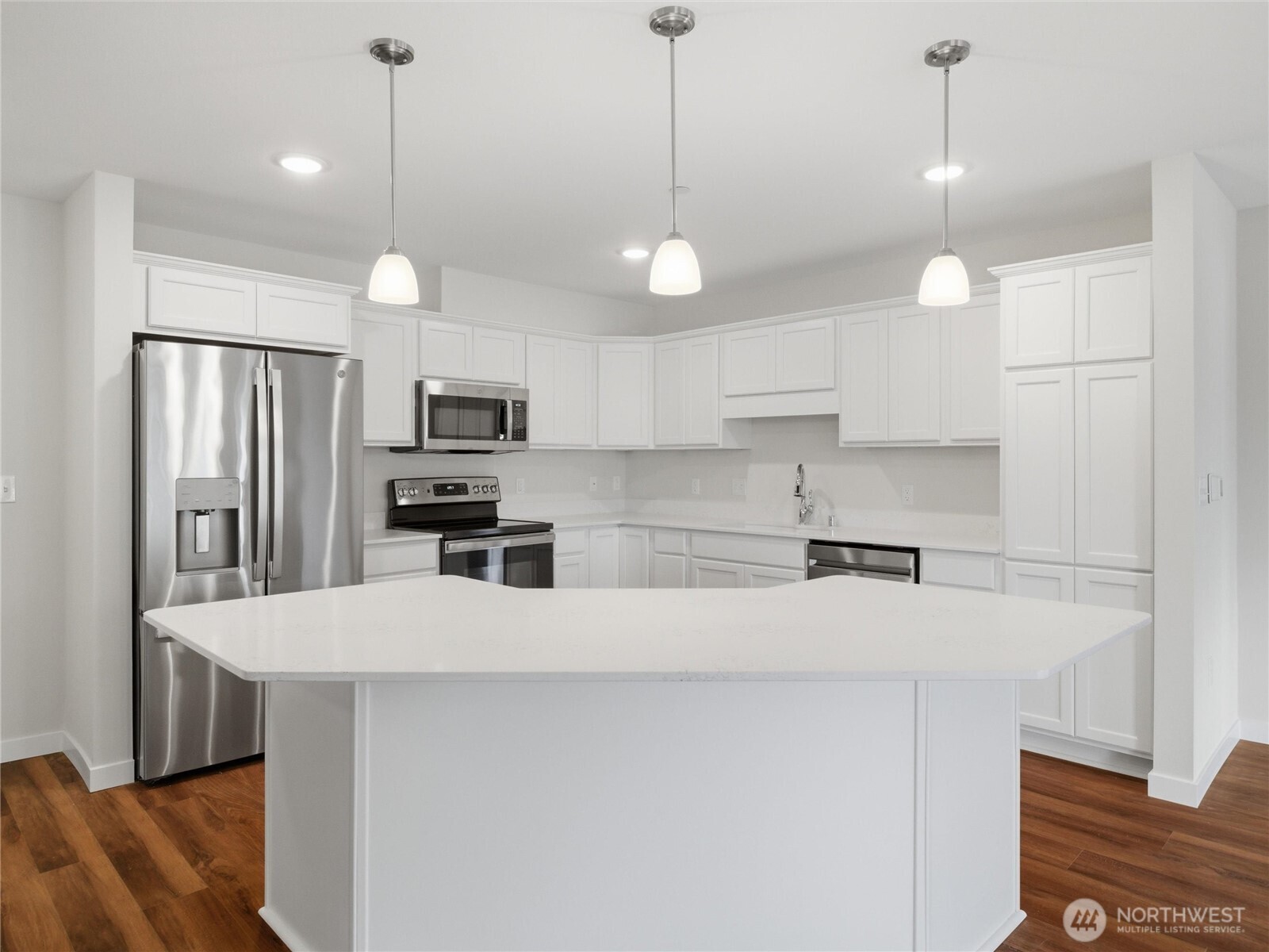 3803 17th Street SW #216, Puyallup, WA 98373