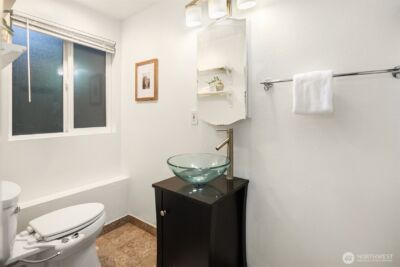 6612 129th Place SE, Bellevue, WA 98006 - Photo 31