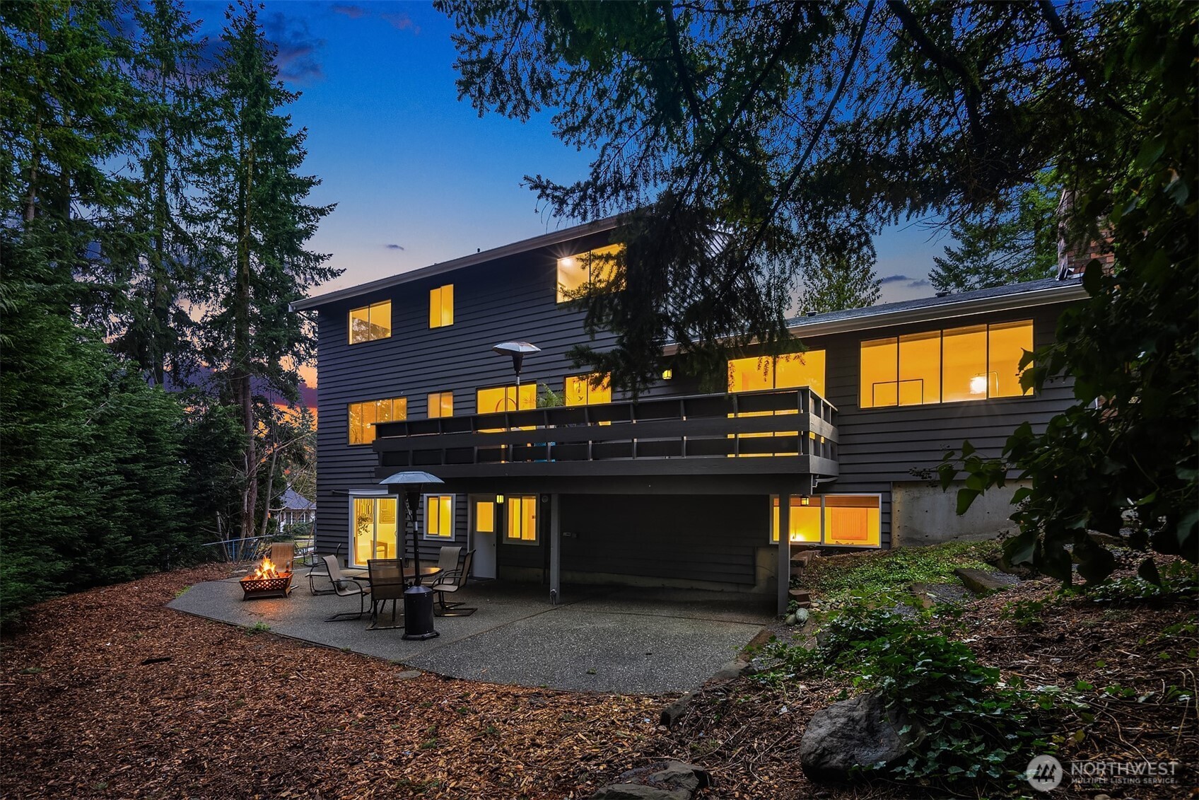 6612 129th Place SE, Bellevue, WA 98006