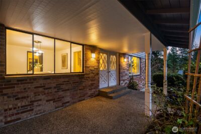 6612 129th Place SE, Bellevue, WA 98006 - Photo 4