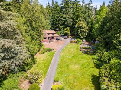 13104 Holmes Point Drive NE, Kirkland, WA 98034 - Photo 4