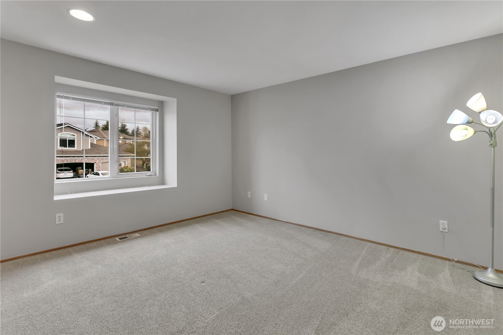 26105 159th Place SE, Covington, WA 98042