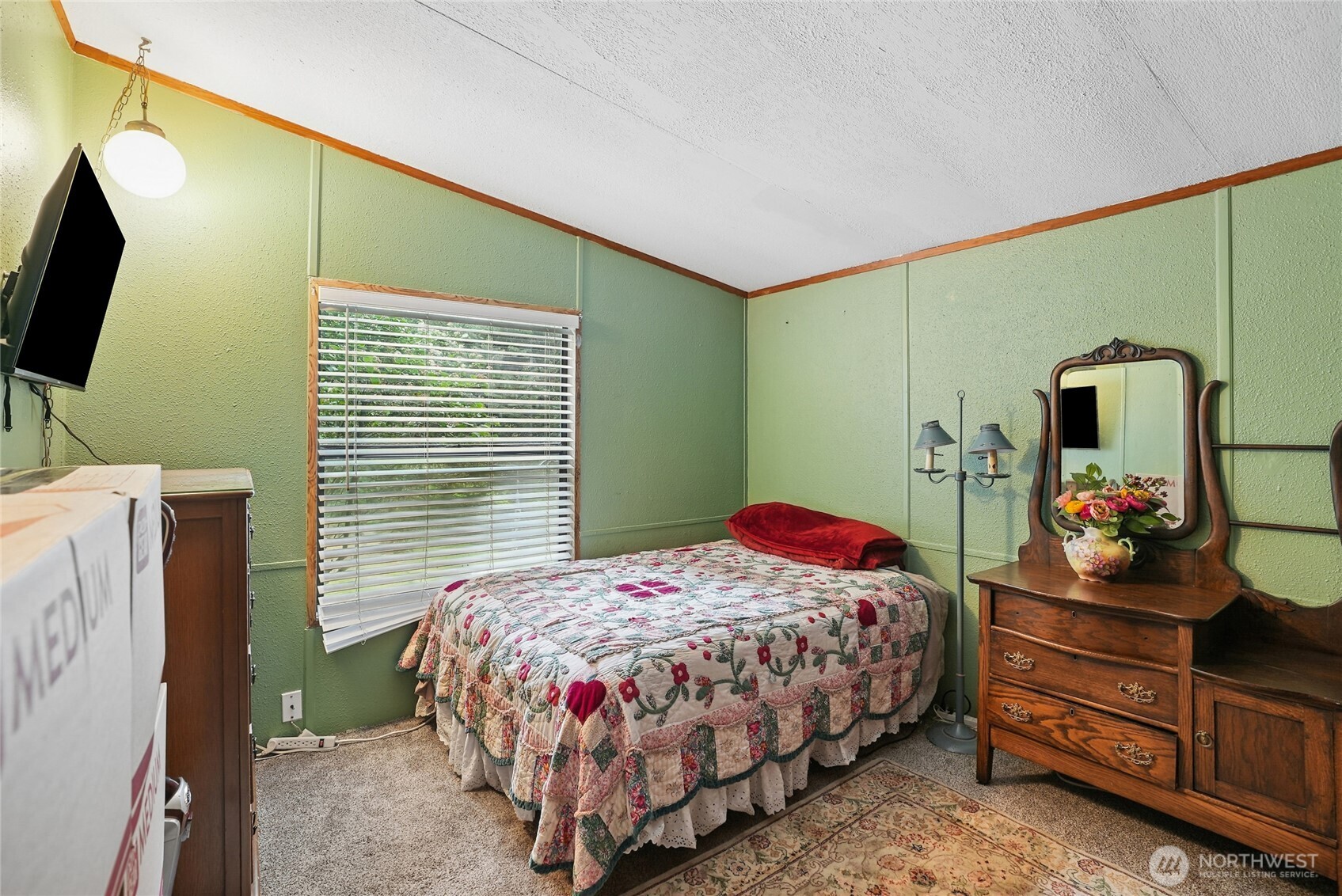 4116 NW Fir Tree Drive , Woodland, WA 98674-2237