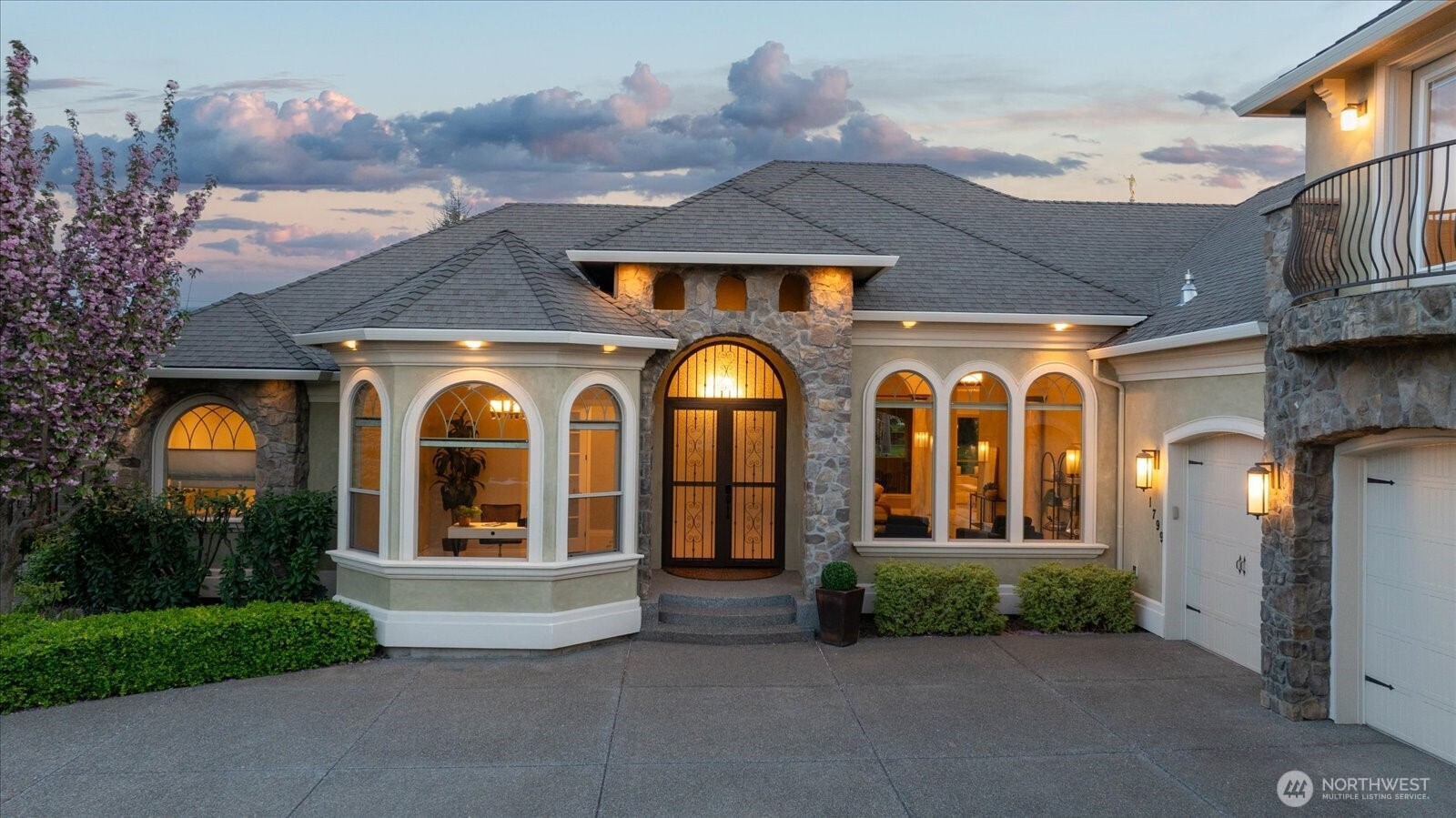 1799 Silver Court , Richland, WA 99352