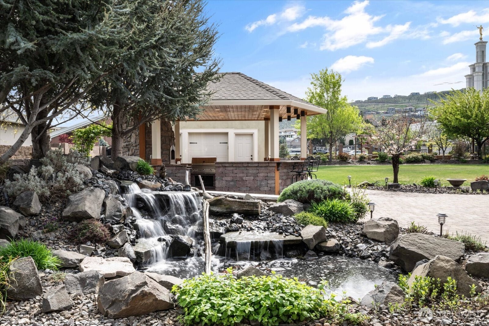 1799 Silver Court , Richland, WA 99352
