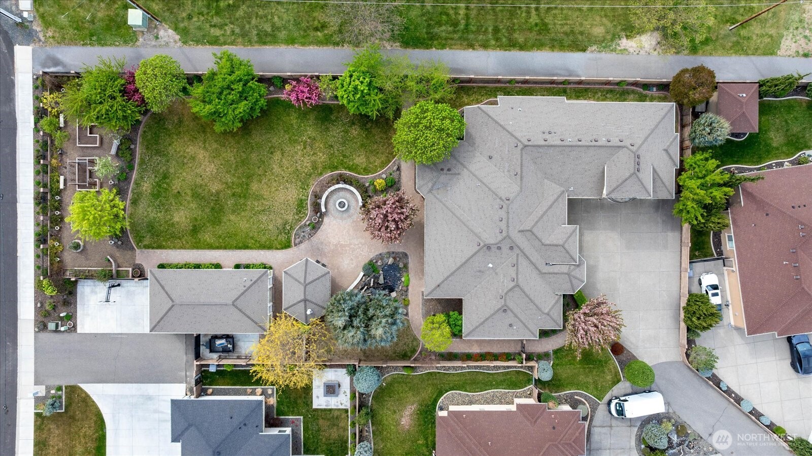 1799 Silver Court , Richland, WA 99352