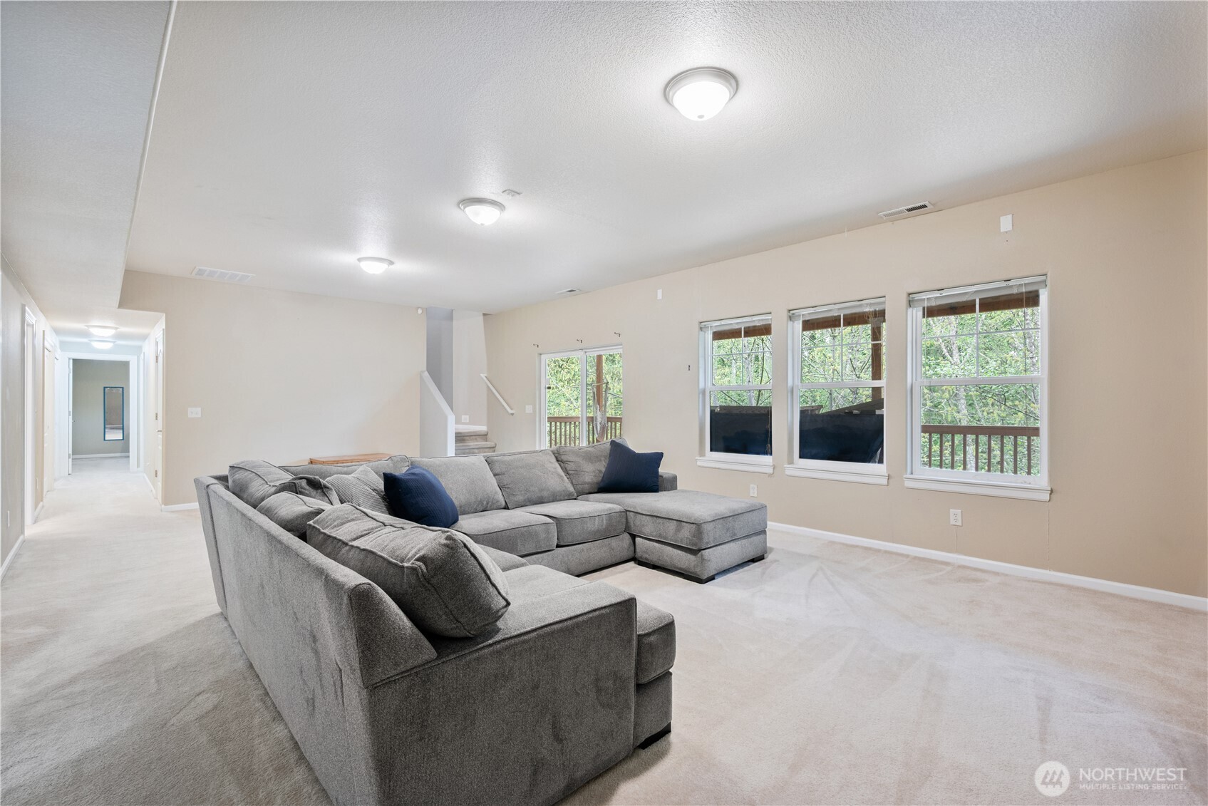 148 W Canyon View Drive , Longview, WA 98632
