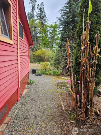 9345 NE Seaview Avenue , Indianola, WA 98342 - Photo 18