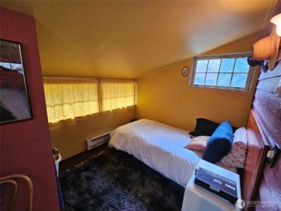 9345 NE Seaview Avenue , Indianola, WA 98342 - Photo 22