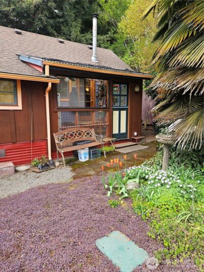 9345 NE Seaview Avenue , Indianola, WA 98342 - Photo 23